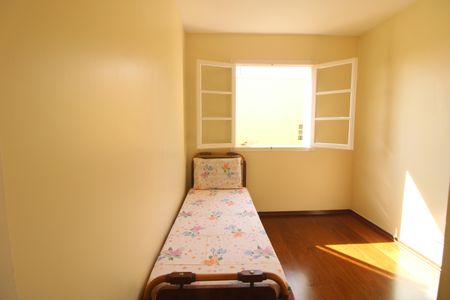 Casa para alugar com 125m², 3 quartos e 2 vagasQuarto 1