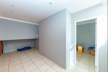 Apartamento para alugar com 240m², 4 quartos e 2 vagas Apartamento para alugar com 240m², 4 quartos e 2 vagasSala 3 - Térreo