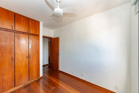 Apartamento para alugar com 240m², 4 quartos e 2 vagas Apartamento para alugar com 240m², 4 quartos e 2 vagasQuarto 2