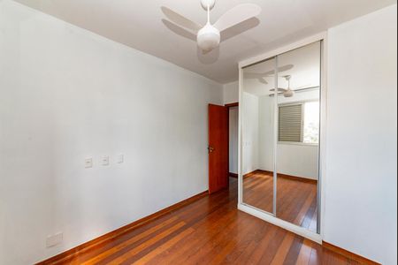 Apartamento para alugar com 240m², 4 quartos e 2 vagas Apartamento para alugar com 240m², 4 quartos e 2 vagasQuarto 3
