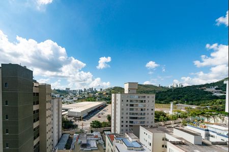 Apartamento para alugar com 240m², 4 quartos e 2 vagas Apartamento para alugar com 240m², 4 quartos e 2 vagasQuarto 3