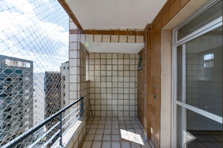 Apartamento para alugar com 240m², 4 quartos e 2 vagas Apartamento para alugar com 240m², 4 quartos e 2 vagasVaranda da Sala