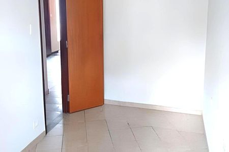 Apartamento à venda com 71m², 2 quartos e 1 vaga