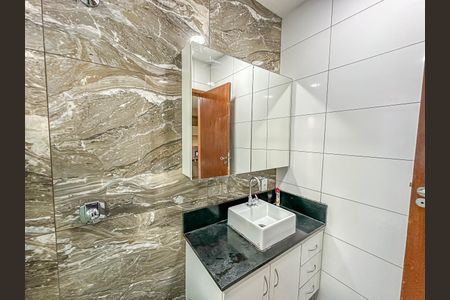 Casa à venda com 320m², 4 quartos e 2 vagas Casa à venda com 320m², 4 quartos e 2 vagasBanheiro da Suíte 3