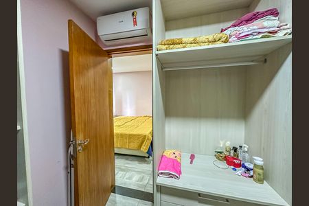 Casa à venda com 320m², 4 quartos e 2 vagas Casa à venda com 320m², 4 quartos e 2 vagasBanheiro da Suíte 1
