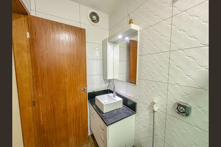 Casa à venda com 320m², 4 quartos e 2 vagas Casa à venda com 320m², 4 quartos e 2 vagasBanheiro da Suíte 2