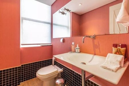 Apartamento à venda com 180m², 2 quartos e 2 vagas