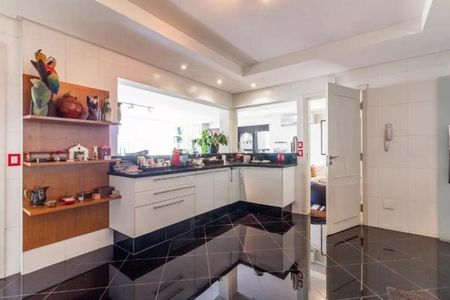 Apartamento à venda com 180m², 2 quartos e 2 vagas