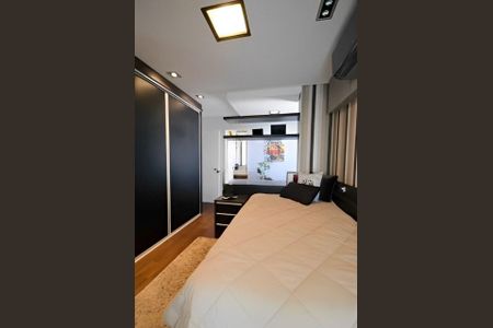 Apartamento à venda com 216m², 3 quartos e 4 vagas