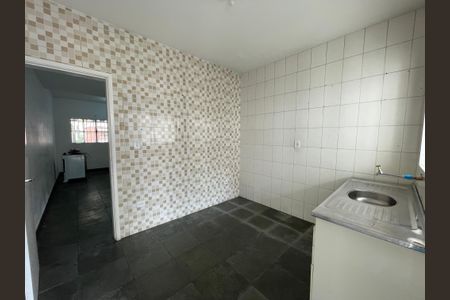 Casa à venda com 101m², 3 quartos e 1 vaga Casa à venda com 101m², 3 quartos e 1 vagaCozinha