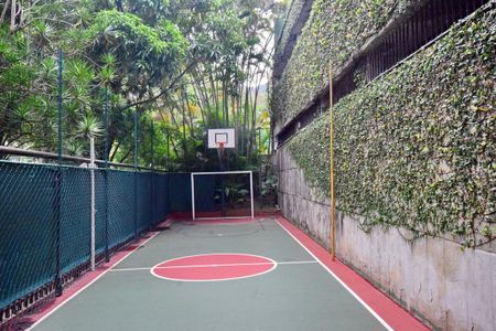 Apartamento à venda com 148m², 3 quartos e 2 vagas Apartamento à venda com 148m², 3 quartos e 2 vagasÁrea comum
