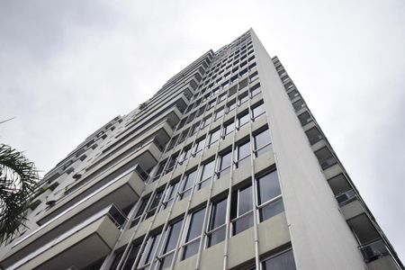 Apartamento à venda com 148m², 3 quartos e 2 vagas Apartamento à venda com 148m², 3 quartos e 2 vagasFachada