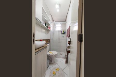 Apartamento à venda com 58m², 2 quartos e 1 vaga Apartamento à venda com 58m², 2 quartos e 1 vagaBanheiro