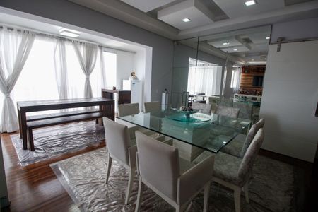 Apartamento à venda com 256m², 4 quartos e 3 vagasSala