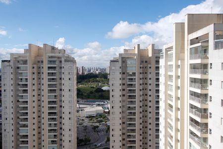 Apartamento à venda com 256m², 4 quartos e 3 vagasVista da Suíte 1