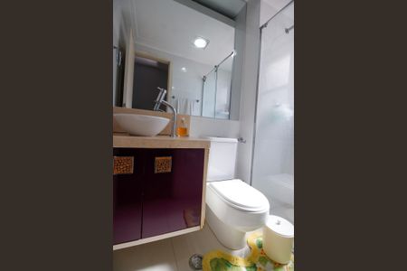 Apartamento à venda com 256m², 4 quartos e 3 vagasBanheiro da Suíte 2