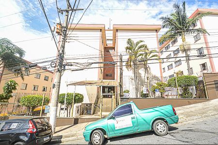 Apartamento à venda com 65m², 2 quartos e 1 vaga Apartamento à venda com 65m², 2 quartos e 1 vagaFachada e placa