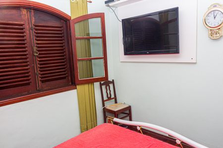 Casa à venda com 525m², 4 quartos e 6 vagas Casa à venda com 525m², 4 quartos e 6 vagasQuarto 2