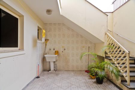 Casa à venda com 193m², 3 quartos e 4 vagas Casa à venda com 193m², 3 quartos e 4 vagasÁrea de Serviço