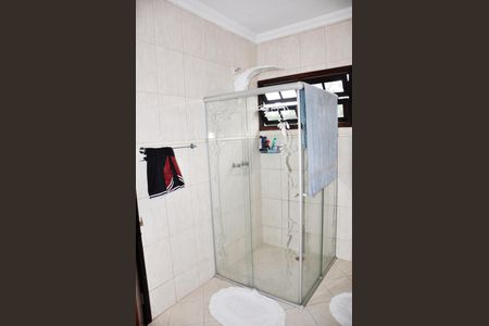 Casa à venda com 320m², 3 quartos e 4 vagas Casa à venda com 320m², 3 quartos e 4 vagasDetalhe - Suíte Americana