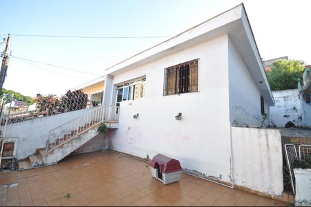 Casa à venda com 400m², 2 quartos e 3 vagasFachada