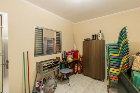 Casa à venda com 150m², 4 quartos e 2 vagas Casa à venda com 150m², 4 quartos e 2 vagasQuarto de Serviço