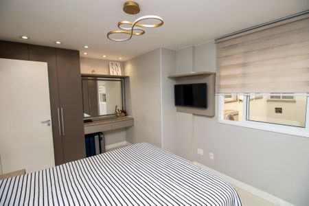 Apartamento à venda com 117m², 3 quartos e 2 vagasSuíte 1