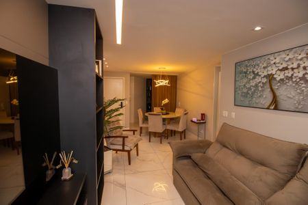Apartamento à venda com 117m², 3 quartos e 2 vagasSala