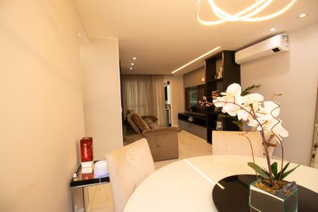 Apartamento à venda com 117m², 3 quartos e 2 vagasSala