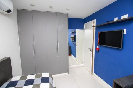 Apartamento à venda com 117m², 3 quartos e 2 vagasQuarto 