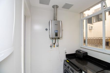 Apartamento à venda com 117m², 3 quartos e 2 vagasÁrea de Serviço