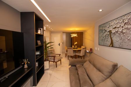 Apartamento à venda com 117m², 3 quartos e 2 vagasSala