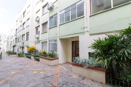 Apartamento à venda com 65m², 2 quartos e sem vaga Apartamento à venda com 65m², 2 quartos e sem vagaFachada do bloco