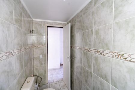 Apartamento à venda com 65m², 2 quartos e sem vaga Apartamento à venda com 65m², 2 quartos e sem vagaBanheiro