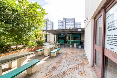 Apartamento à venda com 65m², 2 quartos e sem vaga Apartamento à venda com 65m², 2 quartos e sem vagaÁrea comum - Churrasqueira