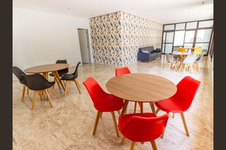 Apartamento à venda com 127m², 3 quartos e 2 vagas Apartamento à venda com 127m², 3 quartos e 2 vagasÁrea comum - Cowork