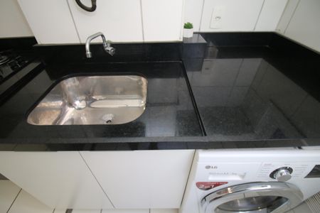 Apartamento à venda com 51m², 2 quartos e 1 vagaÁrea de Serviço tanque