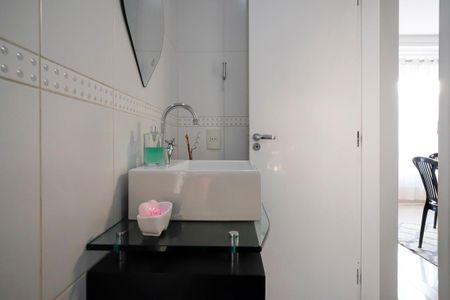 Casa à venda com 360m², 3 quartos e sem vagaLavabo