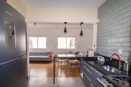 Apartamento à venda com 92m², 2 quartos e 2 vagas Apartamento à venda com 92m², 2 quartos e 2 vagasCozinha