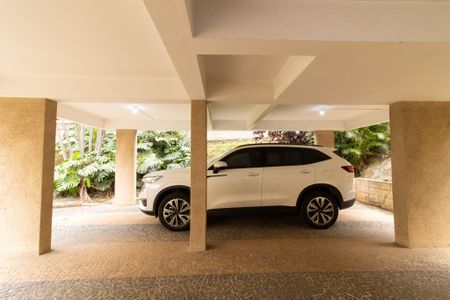 Apartamento à venda com 92m², 2 quartos e 2 vagas Apartamento à venda com 92m², 2 quartos e 2 vagasGaragem