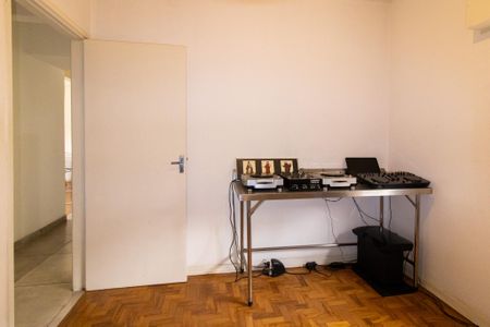 Apartamento à venda com 92m², 2 quartos e 2 vagas Apartamento à venda com 92m², 2 quartos e 2 vagasQuarto 2