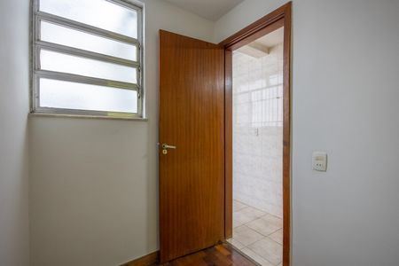Apartamento à venda com 110m², 3 quartos e 2 vagasQuarto de Serviço