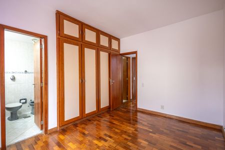 Apartamento à venda com 110m², 3 quartos e 2 vagasQuarto 1