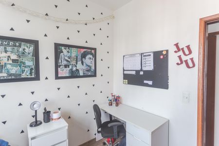 Apartamento à venda com 75m², 3 quartos e 2 vagas Apartamento à venda com 75m², 3 quartos e 2 vagasQuarto 3