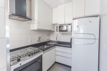 Apartamento à venda com 75m², 3 quartos e 2 vagas Apartamento à venda com 75m², 3 quartos e 2 vagasCozinha