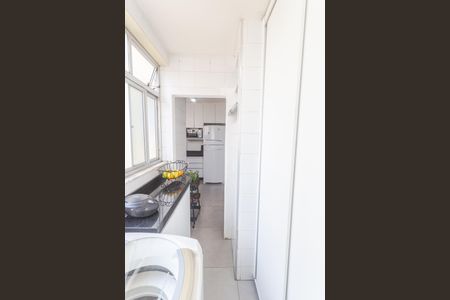 Apartamento à venda com 75m², 3 quartos e 2 vagas Apartamento à venda com 75m², 3 quartos e 2 vagasÁrea de Serviço