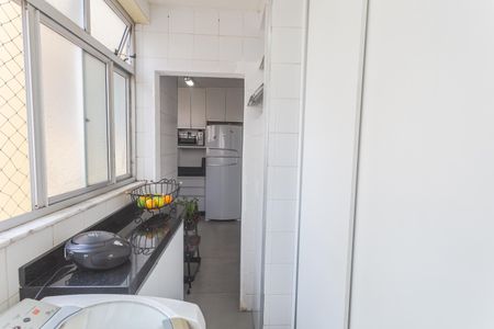 Apartamento à venda com 75m², 3 quartos e 2 vagas Apartamento à venda com 75m², 3 quartos e 2 vagasÁrea de Serviço