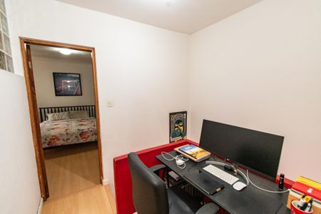 Casa à venda com 120m², 2 quartos e sem vagaHall dos quartos