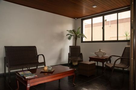 Apartamento à venda com 119m², 3 quartos e 2 vagasHall social