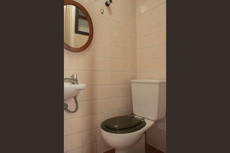 Apartamento à venda com 119m², 3 quartos e 2 vagasBanheiro de Serviço